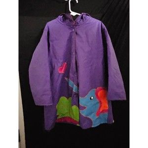Unbranded girls size 5/6 raincoat. Purple # 109